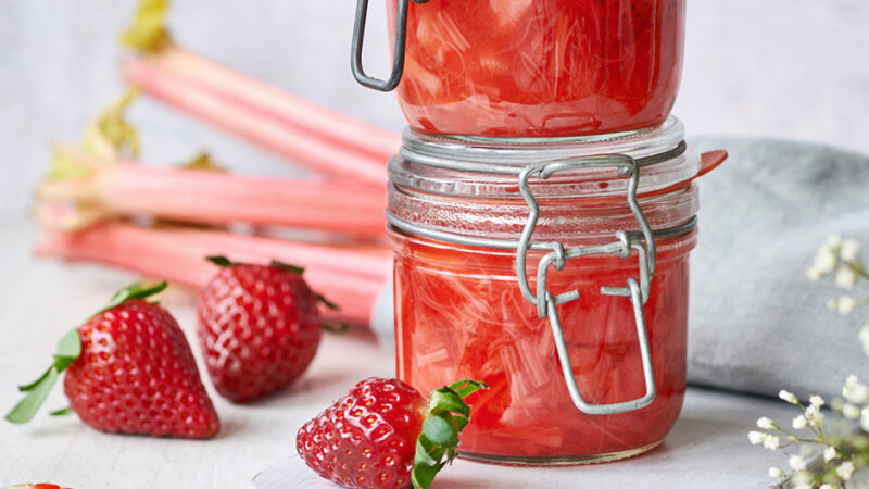Strawberry and rhubarb compote